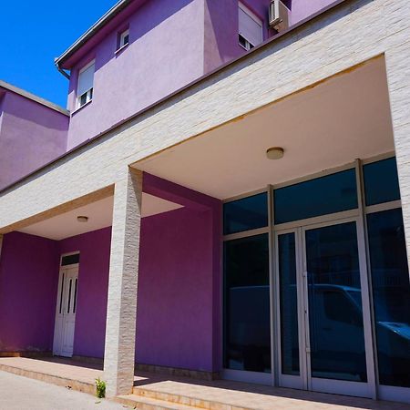Отель Pansion Viola Меджугорье Экстерьер фото