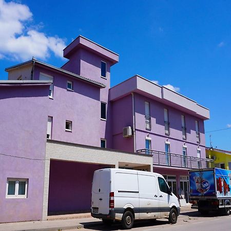 Отель Pansion Viola Меджугорье Экстерьер фото